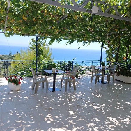 Ionian View Guest House Qeparo Exterior photo